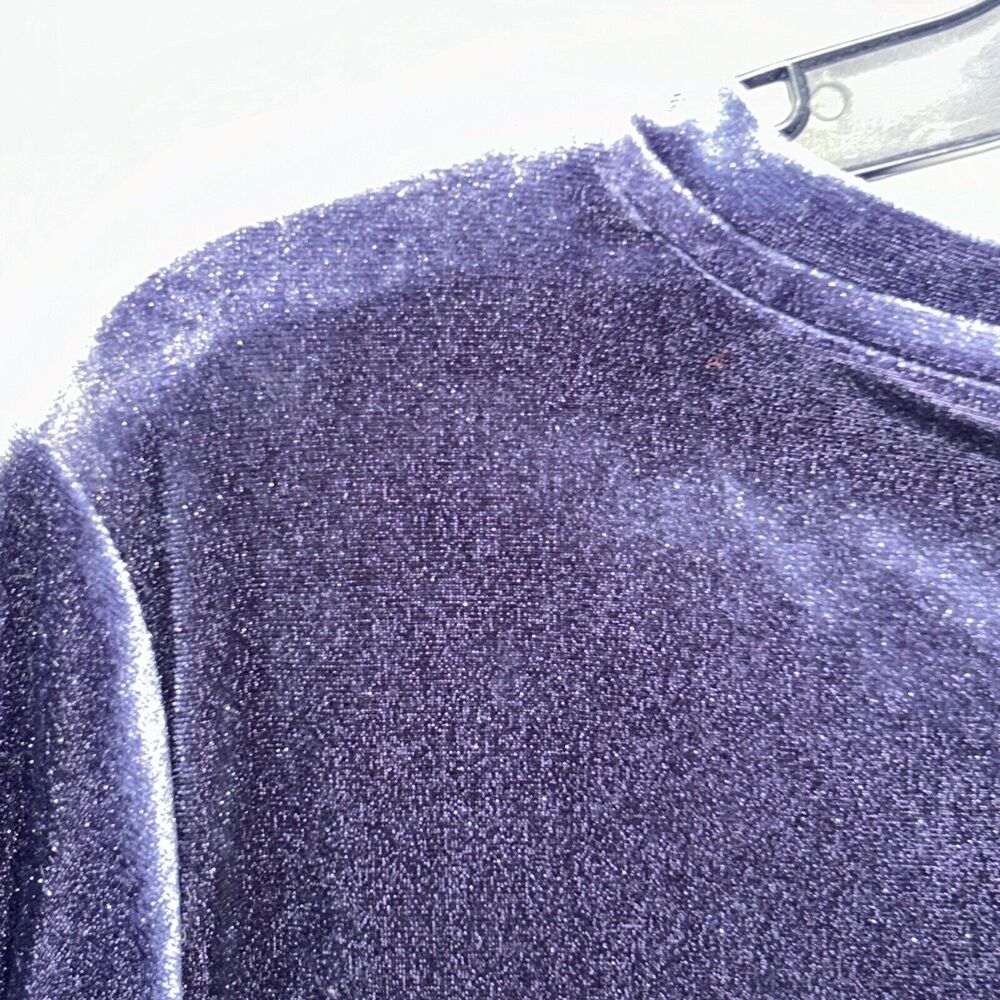 Old Navy Women’s Medium Dark Blue Velour Short Sleeve Top Shirt minimalist glam - Picture 9 of 14